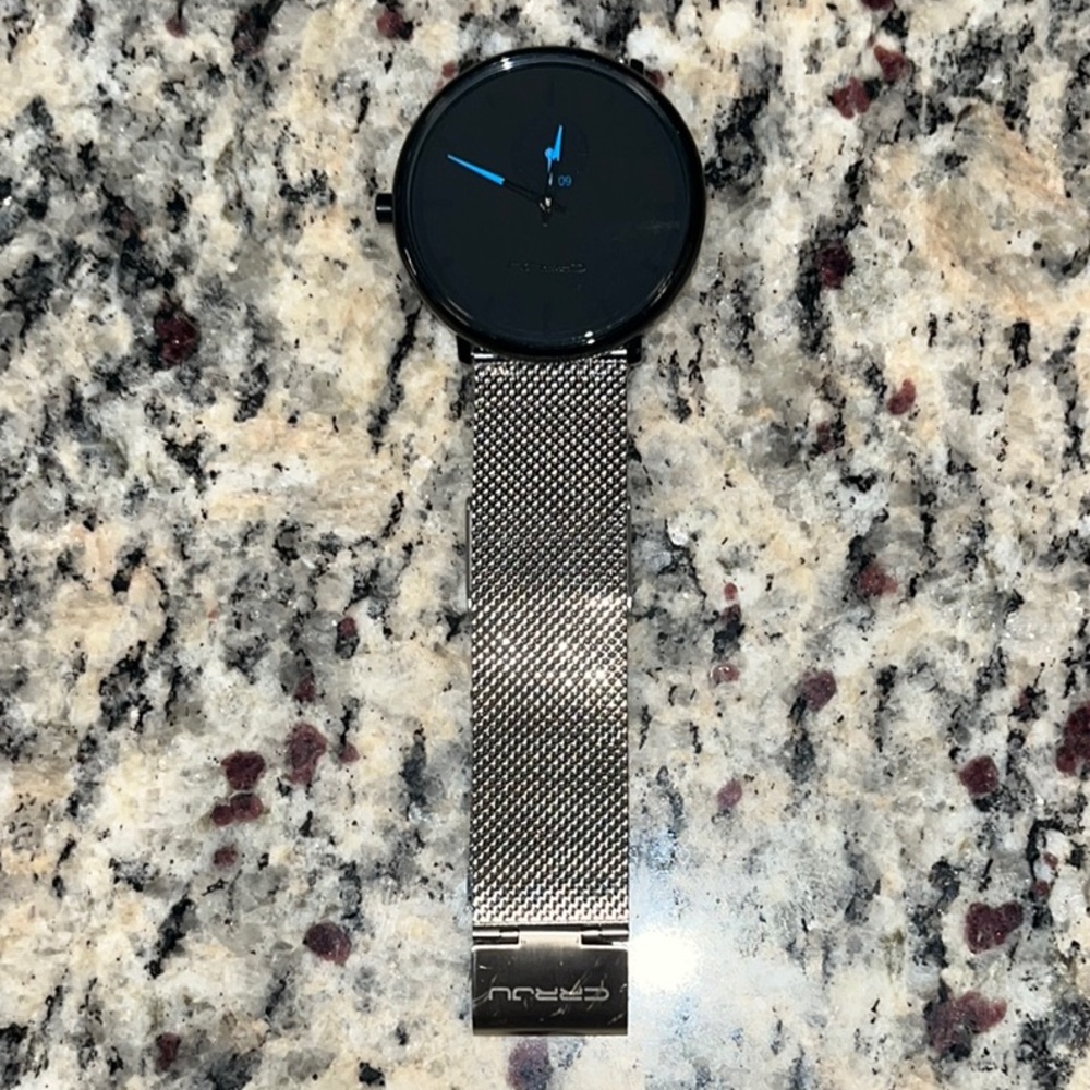 Black and Silver Minimalist Watch with Mesh Band